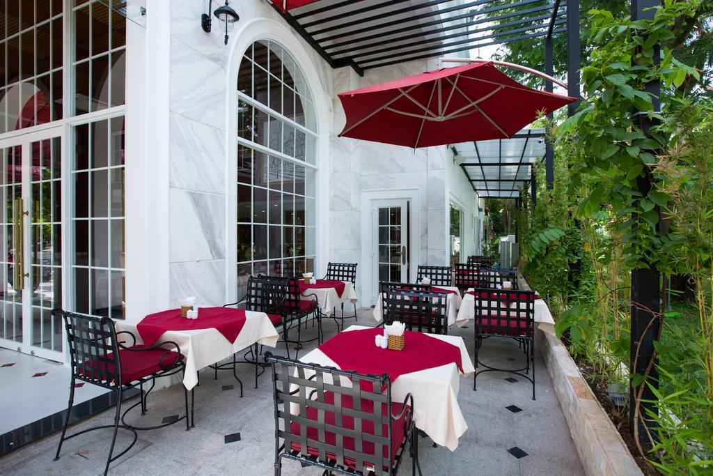 Hotel L'Odéon Phu My Hung Ciudad Ho Chi Minh  Exterior foto